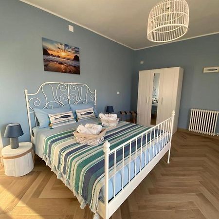 Villa Per Vacanze Isola Фануза Екстериор снимка