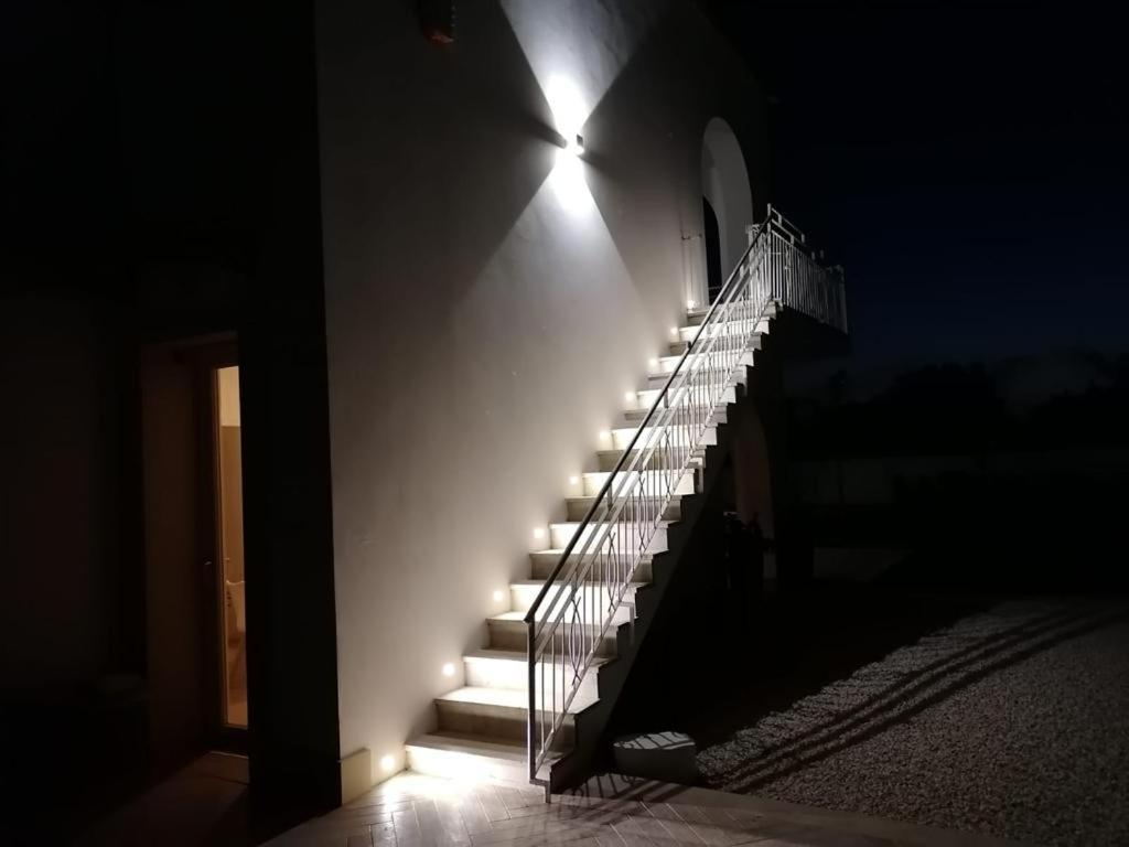 Villa Per Vacanze Isola Фануза Екстериор снимка